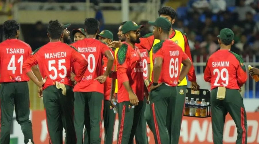আরব আমিরাতকে হারাতে ঘাম ছুটে গেছে বাংলাদেশের: সিরিজে ১-০ ব্যবধানে এগিয়ে গেলো আরব আমিরাতকে হারাতে ঘাম ছুটে গেছে বাংলাদেশের: সিরিজে ১-০ ব্যবধানে এগিয়ে গেলো