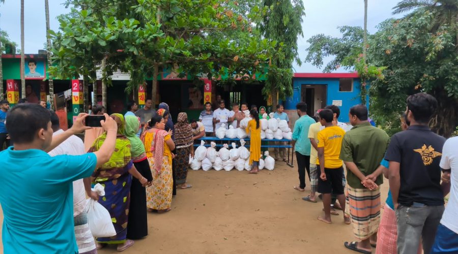 ঘূর্ণিঝড় রেমালের প্রভাবে খাগড়াছড়ির ২৫ টি গ্রাম প্লাবিত-ত্রাণ বিতরণ