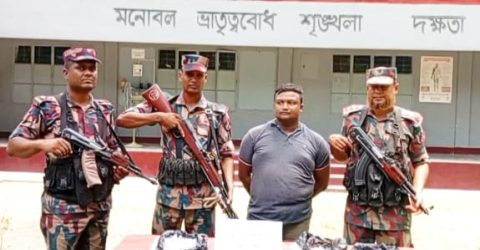 জয়পুরহাটের পাঁচবিবি সীমান্তে দুই হাজার পিস নেশার ইঞ্জেকশন উদ্ধার ১ জন আটক