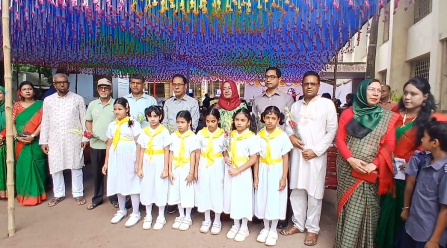 কুড়িগ্রামে নজরুল ও ভাওয়াইয়া চর্চা কেন্দ্রের উদ্বোধন কুড়িগ্রামে নজরুল ও ভাওয়াইয়া চর্চা কেন্দ্রের উদ্বোধন