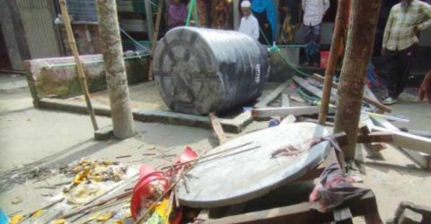 ওজু করার সময় মাথায় পানির ট্যাংক পড়ে মাদরাসাছাত্রীর মৃত্যু