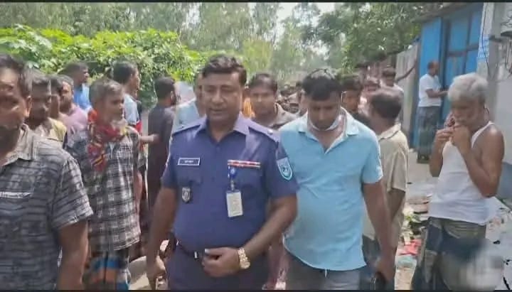 গাইবান্ধার গোবিন্দগঞ্জে পান ব্যবসায়ীকে গলা কেটে হত্যা গাইবান্ধার গোবিন্দগঞ্জে পান ব্যবসায়ীকে গলা কেটে হত্যা