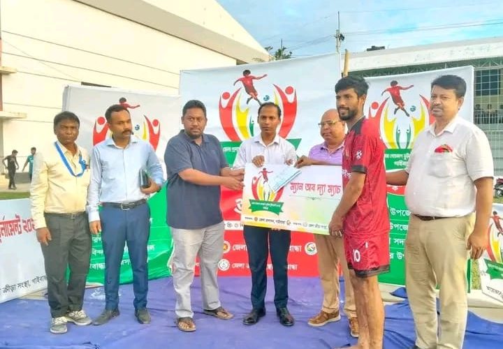 গাইবান্ধায় গোলের বন্যায় গোবিন্দগঞ্জ উপজেলার দুর্দান্ত জয় গাইবান্ধায় গোলের বন্যায় গোবিন্দগঞ্জ উপজেলার দুর্দান্ত জয়