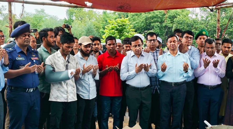 খাগড়াছড়িতে ‘জুলাই শহিদ স্মৃতিস্তম্ভ’-এর ভিত্তিপ্রস্তর স্থাপন করা হয়েছে খাগড়াছড়িতে ‘জুলাই শহিদ স্মৃতিস্তম্ভ’-এর ভিত্তিপ্রস্তর স্থাপন করা হয়েছে
