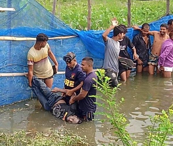 গাইবান্ধার সাঘাটা থানায় হামলাকারী নিহত যুবকের পরিচয় মিলছে গাইবান্ধার সাঘাটা থানায় হামলাকারী নিহত যুবকের পরিচয় মিলছে