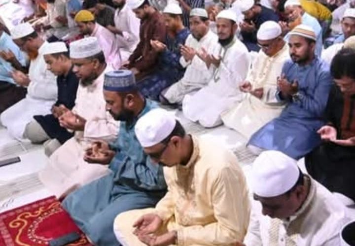 যারা ষড়যন্ত্র করছে তাদের ঐক্যবদ্ধ ভাবে প্রতিহত করতে হবে : সালাউদ্দিন বাবু যারা ষড়যন্ত্র করছে তাদের ঐক্যবদ্ধ ভাবে প্রতিহত করতে হবে : সালাউদ্দিন বাবু