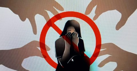 সিরাজদিখানে প্রবাসীর ৫ লাখ টাকার আসবাপত্র নিয়ে যাওয়ার অভিযোগ স্ত্রীর বিরুদ্ধে