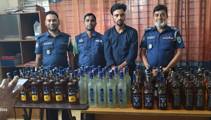 হবিগঞ্জের মাধবপুরে ৯০ বোতল বিদেশি মদসহ মাদক ব্যবসায়ী আটক