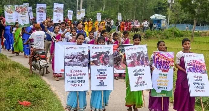 গাইবান্ধায় আন্তর্জাতিক আদিবাসী দিবসে অধিকার প্রতিষ্ঠা ও সাংবিধানিক স্বীকৃতির দাবি গাইবান্ধায় আন্তর্জাতিক আদিবাসী দিবসে অধিকার প্রতিষ্ঠা ও সাংবিধানিক স্বীকৃতির দাবি