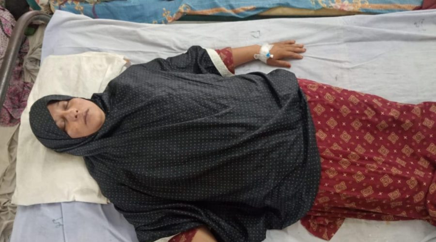 গাইবান্ধায় যৌতুকের দাবিতে গৃহবধূকে হত্যার চেষ্টা, থানায় অভিযোগ গাইবান্ধায় যৌতুকের দাবিতে গৃহবধূকে হত্যার চেষ্টা, থানায় অভিযোগ