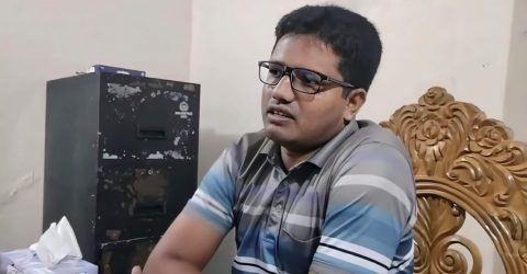 দীঘিনালায় ফ্রি ইন্টারনেট না দেওয়ায় যুবককে এসআই’র মারধর, জনতার বিক্ষোভ