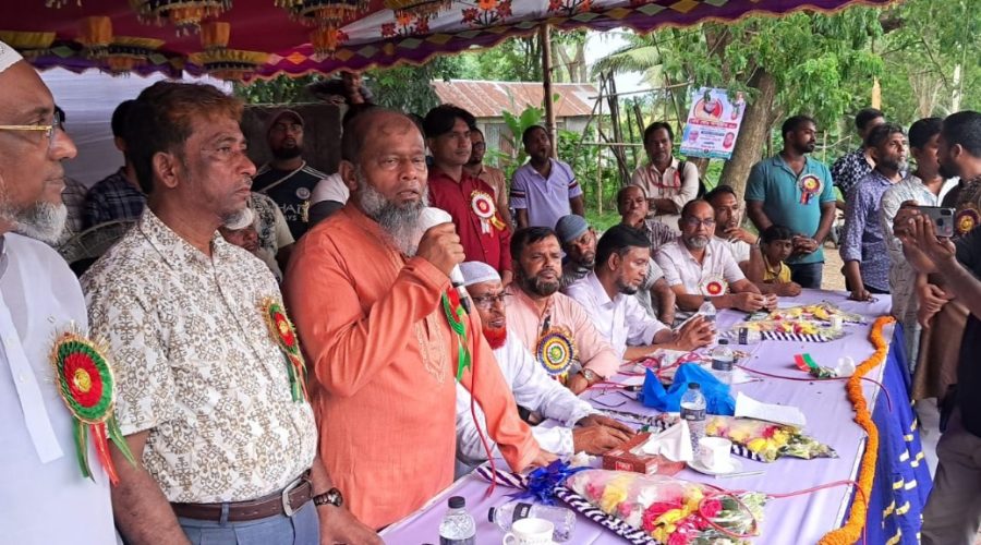 সিরাজদিখানে শহীদ জিয়া স্মৃতি চাইনিজবার ফুটবল টুর্নামেন্টের ফাইনাল অনুষ্ঠিত সিরাজদিখানে শহীদ জিয়া স্মৃতি চাইনিজবার ফুটবল টুর্নামেন্টের ফাইনাল অনুষ্ঠিত