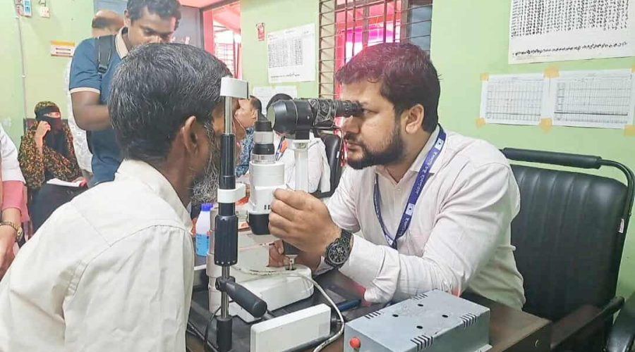 রাজবাড়ীতে বিনামূল্যে চক্ষু সেবা পেল ৩শ রোগী