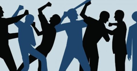 কাজিরহাটে সাংবাদিক হৃদয় ইসলামের ছোট বোন ও ভগ্নিপতিকে হত্যার চেষ্টা