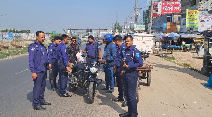 হাসিনার রায়কে কেন্দ্র করে মাওয়া এক্সপ্রেসওয়েতে কঠোর নিরাপত্তা প্রহরা