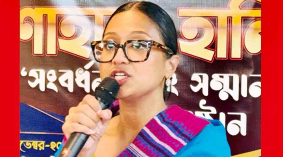 চট্টলা কন্যা’ শাহানা হানিফকে সংবর্ধনা