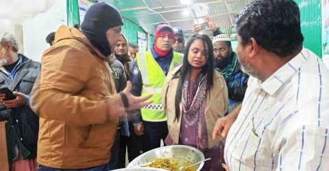 বীরগঞ্জে ভ্রাম্যমাণ আদালতের অভিযানে ৩ হোটেল মালিক ও ১ পান দোকানকে মোট ২১০০ টাকা সতর্কতামূলক জরিমানা করা হয়েছে