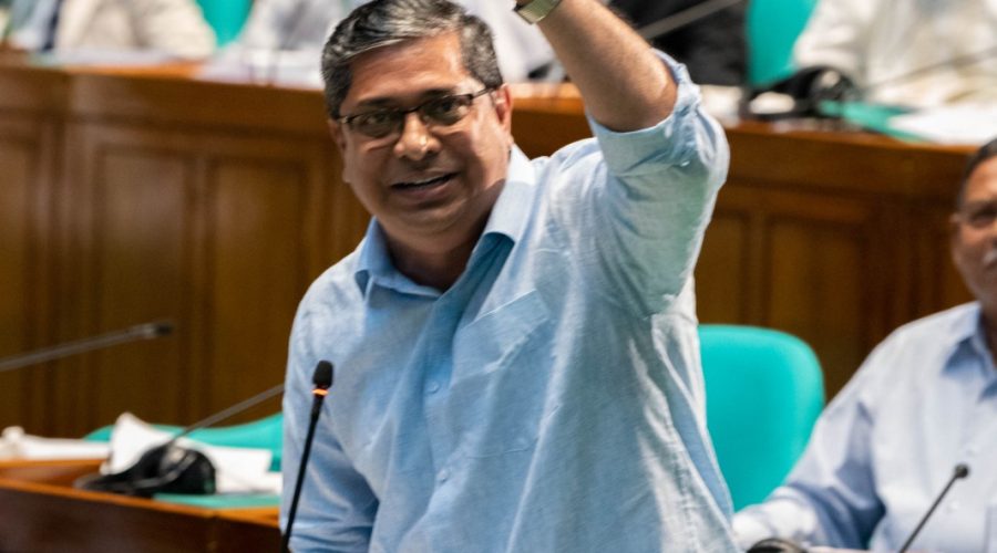 দুই মাসেই দেশজুড়ে আলোচনায় প্রতিমন্ত্রী মীর শাহে আলম: উন্নয়ন গতিশীলতায় বাড়ছে জনপ্রিয়তা