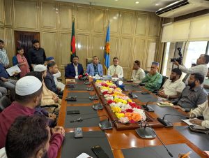 জলাবদ্ধতা, মশা ও বর্জ্য সংকট নিরসনে ডিএসসিসি প্রশাসকের সঙ্গে ঢাকা-৪ ও ঢাকা-৫ আসনের এমপিদের জরুরি বৈঠক জলাবদ্ধতা, মশা ও বর্জ্য সংকট নিরসনে ডিএসসিসি প্রশাসকের সঙ্গে ঢাকা-৪ ও ঢাকা-৫ আসনের এমপিদের জরুরি বৈঠক