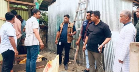 বাঁশখালীতে বন্যায় ১১ হাজার ঘর ক্ষতিগ্রস্ত, নতুন ঘর পাচ্ছে ১০০ পরিবার