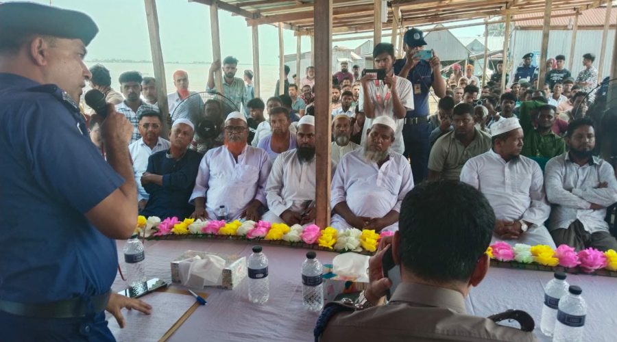 জাজিরায় মা ইলিশ রক্ষা অভিযানে নৌ পুলিশের কঠোর সতর্কবার্তা