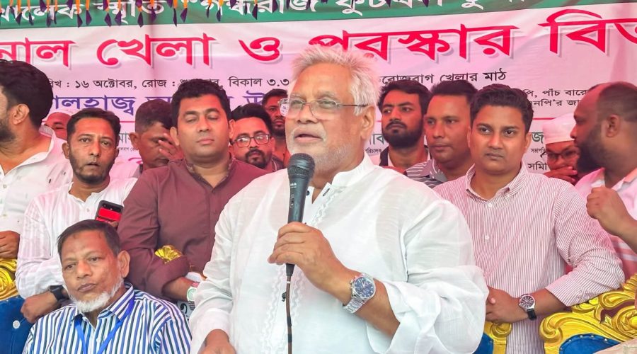 কেরানীগঞ্জে হাজী আব্দুল খালেক স্মৃতি গন্ধরাজ ফুটবল টুর্নামেন্টের ফাইনালে শাক্তা ইউনিয়ন বলষতা স্পোর্টিং ক্লাবের জয়