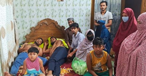 সিরাজদিখানে প্রবাসী পরিবারের ওপর হামলা, টাকা-স্বর্ন লুট, শ্লীলতাহানির অভিযোগ