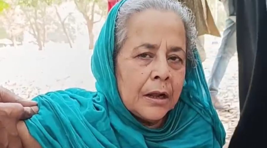 রাজধানীর সোহরাওয়ার্দী উদ্যান থেকে এক বৃদ্ধা মহিলাকে অসুস্থ অবস্থায় উদ্ধার