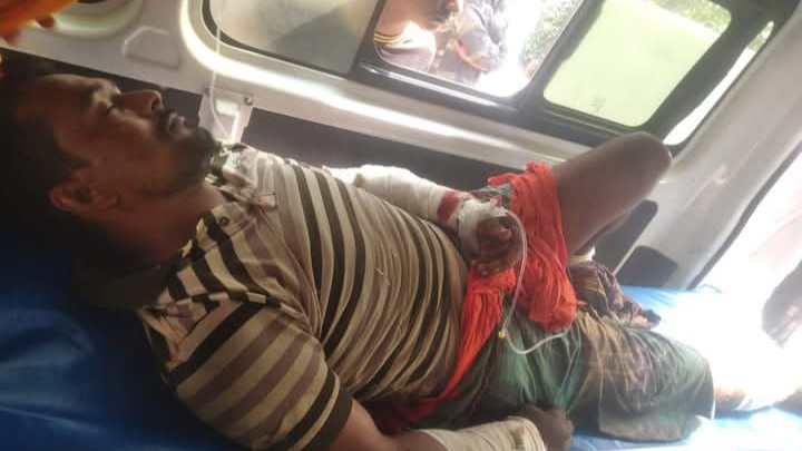 গজারিয়ায় পূর্ব শত্রুতার জেরে দুই পক্ষের সংঘর্ষে আহত-৫ গজারিয়ায় পূর্ব শত্রুতার জেরে দুই পক্ষের সংঘর্ষে আহত-৫