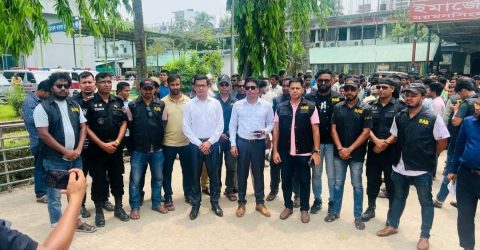 ময়মনসিংহ মেডিকেল কলেজ হাসপাতাল ও পার্শ্ববর্তী ফার্মেসিতে মোবাইল কোট পরিচালিত