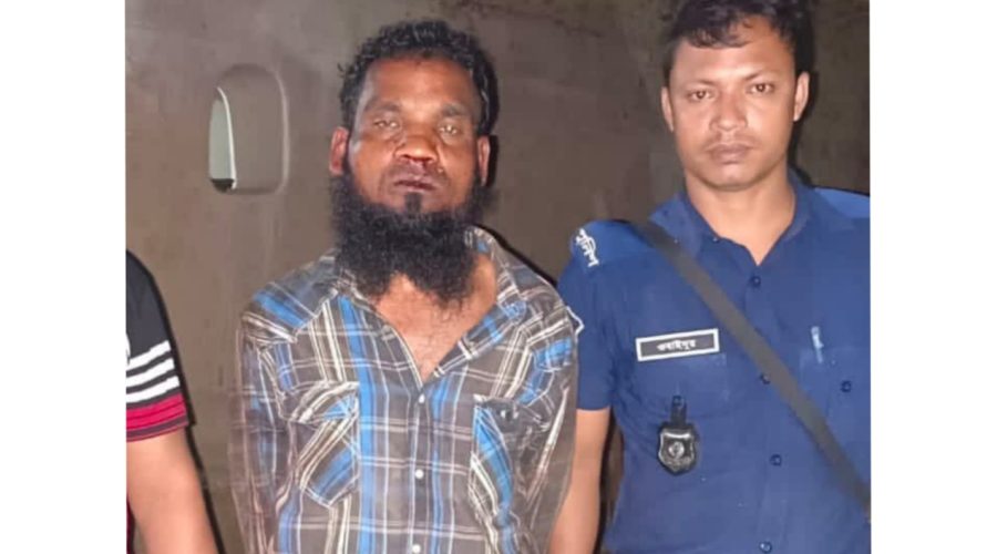 দিনাজপুরের বীরগঞ্জে খ্রীষ্টান পল্লীতে শ্বাশুড়িকে কুপিয়ে হত্যার ঘটনায় জামাই সুপল গ্রেফতার দিনাজপুরের বীরগঞ্জে খ্রীষ্টান পল্লীতে শ্বাশুড়িকে কুপিয়ে হত্যার ঘটনায় জামাই সুপল গ্রেফতার