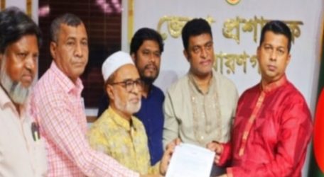 নারায়ণগঞ্জের ব্যবসায়ী সোহাগের অপহরণকারীদের দ্রুত গ্রেফতারের দাবিতে ডিসি এসপি কাছে নারায়ণগঞ্জ চেম্বার এন্ড কমার্সের স্মারকলিপি প্রদান