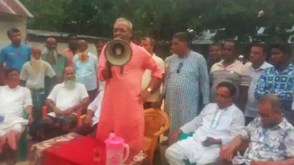 নওগাঁর আত্রাইয়ে বিএনপি নেতা আনোয়ার হোসেন বুলুর ঈদ শুভেচ্ছা বিনিময় নওগাঁর আত্রাইয়ে বিএনপি নেতা আনোয়ার হোসেন বুলুর ঈদ শুভেচ্ছা বিনিময়