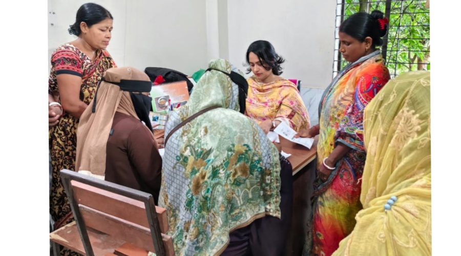 সিরাজদিখানে জরায়ু ও স্তন ক্যান্সার বিষয়ক ফ্রি ক্যাম্প সিরাজদিখানে জরায়ু ও স্তন ক্যান্সার বিষয়ক ফ্রি ক্যাম্প