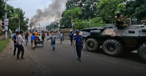 গোপালগঞ্জে এনসিপির কর্মসূচি ঘিরে রণক্ষেত্র, সংঘর্ষে নিহত ৪ – কারফিউ জারি
