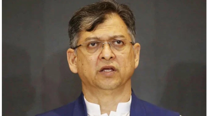 দলের প্রধানের প্রধানমন্ত্রী হওয়ার সুযোগ রাখা উচিত: সালাহউদ্দিন দলের প্রধানের প্রধানমন্ত্রী হওয়ার সুযোগ রাখা উচিত: সালাহউদ্দিন