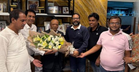 ভান্ডারিয়া উপজেলা বিএনপির নবনির্বাচিত নেতৃবৃন্দের সৌজন্য সাক্ষাৎ, আব্দুল আউয়াল মিন্টুকে ফুলেল শুভেচ্ছা ও অভিনন্দন
