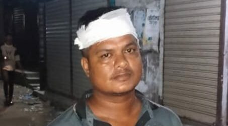 রূপগঞ্জে যুবদল নেতার বাড়িতে হামলা ভাংচুর ও লুটপাট ॥ নারীসহ আহত ৫