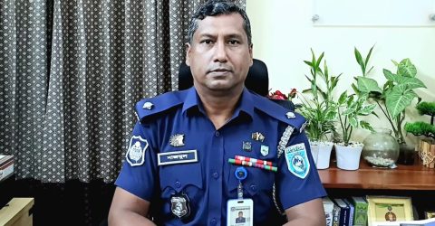 রাজারহাটে প্রত্যাহারের ৮ দিন পর ওসি পুনর্বহাল