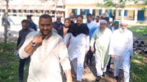 পিরোজপুর-২: কর্মীদের প্রাণের স্পন্দন আহাম্মেদ সোহেল মঞ্জুর সুমনের মতবিনিময় ও কেন্দ্র পরিদর্শনে ব্যস্ত দিন, শেষে জানাজায় অংশগ্রহণ পিরোজপুর-২: কর্মীদের প্রাণের স্পন্দন আহাম্মেদ সোহেল মঞ্জুর সুমনের মতবিনিময় ও কেন্দ্র পরিদর্শনে ব্যস্ত দিন, শেষে জানাজায় অংশগ্রহণ