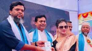 কদমতলীতে কৃতি শিক্ষার্থীদের সংবর্ধনা শোরবাংলা আইডিয়াল স্কুল ও ফুলকুঁড়ি থিয়েটারের যৌথ আয়োজন