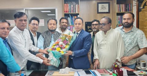 কেরানীগঞ্জে নবনিযুক্ত ইউএনও'র সাথে কেরানীগঞ্জ মডেল থানা বিএনপি নেতৃবৃন্দের সৌজন্য সাক্ষাৎ