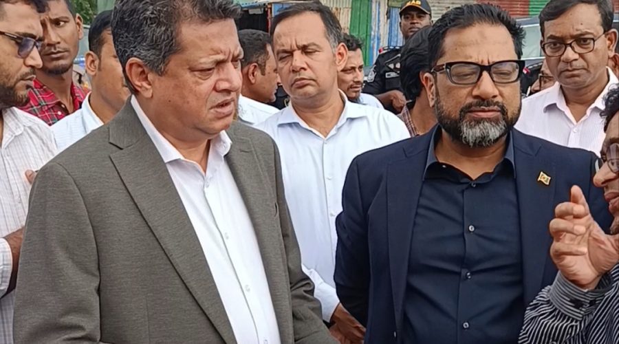 গণপূর্ত মন্ত্রী জাকারিয়া ও প্রতিমন্ত্রী আহম্মদ সোহেলের ঝিলমিল প্রকল্প পরিদর্শন: উন্নয়নের গতি ত্বরান্বিত করার আশ্বাস