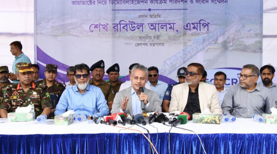 প্রাকৃতিক পরিবেশ পুনরুদ্ধারেই ভায়াডাক্টের নিচের মাটি অপসারণ: রেলমন্ত্রী