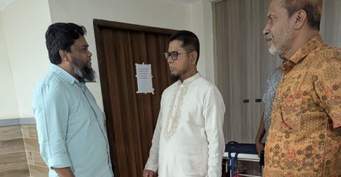 অসুস্থ সাবেক এমপি সালাউদ্দিন আহমেদকে হাসপাতালে দেখতে গেলেন এমপি সৈয়দ জয়নুল আবেদীন