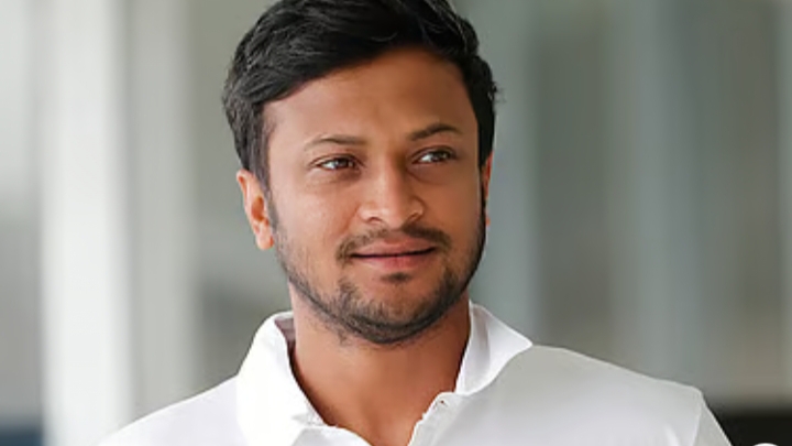 নিরাপত্তা পেলে দেশে ফিরতে চান সাকিব, স্বাভাবিক প্রক্রিয়ায় সুযোগ নেই বললেন ক্রীড়া প্রতিমন্ত্রী
