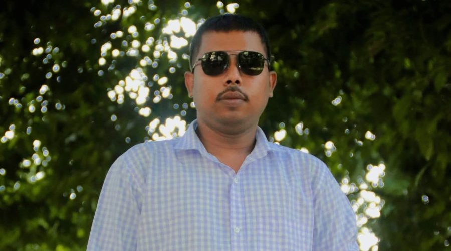 আসাদুল শেখের উদ্যোগে পথশিশুদের মুখে হাসি