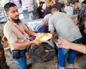 জুরাইনে অসহায় মানুষের পাশে ন্যায়বিচার ও মানবাধিকার কেন্দ্র কল্যাণ ট্রাস্টের ঢাকা বিভাগীয় কমিটি