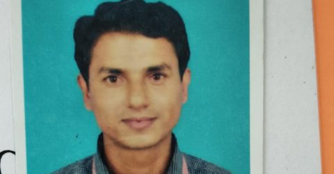 সিরাজদিখানে এনজিও কর্মীর ঝুলন্ত মরদেহ উদ্ধার