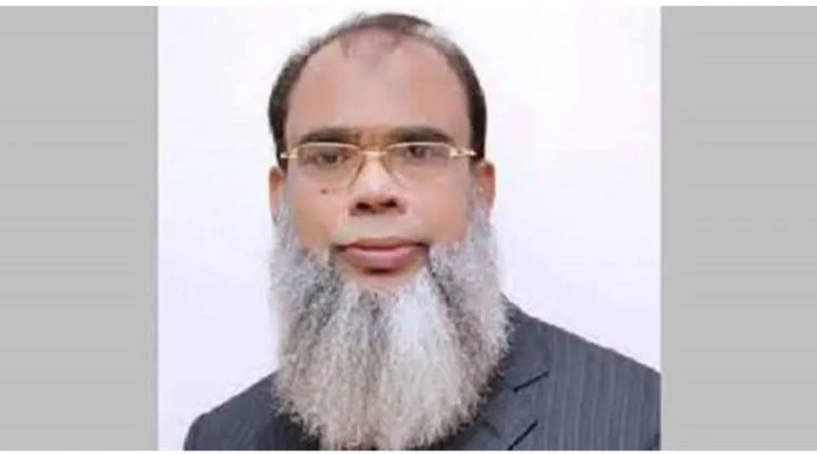 সালাহউদ্দিন আহমেদের সুস্থতা কামনায় শ্যামপুরের লাল মসজিদে দোয়া ও মিলাদ মাহফিল